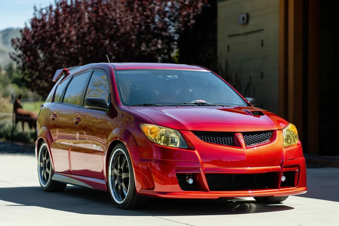Pontiac Vibe - Image 5 of 31