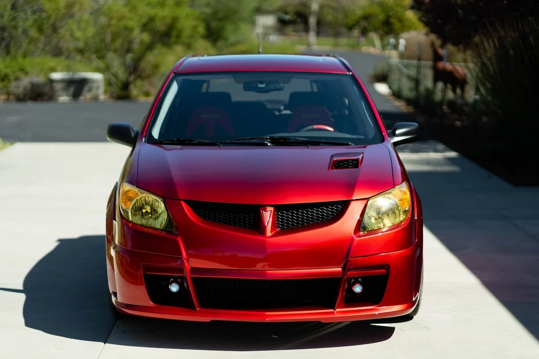 Pontiac Vibe - Image 9 of 31