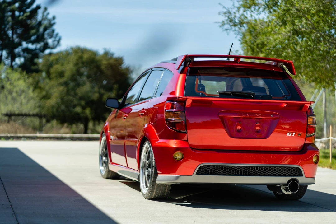 Pontiac Vibe - Image 16 of 31