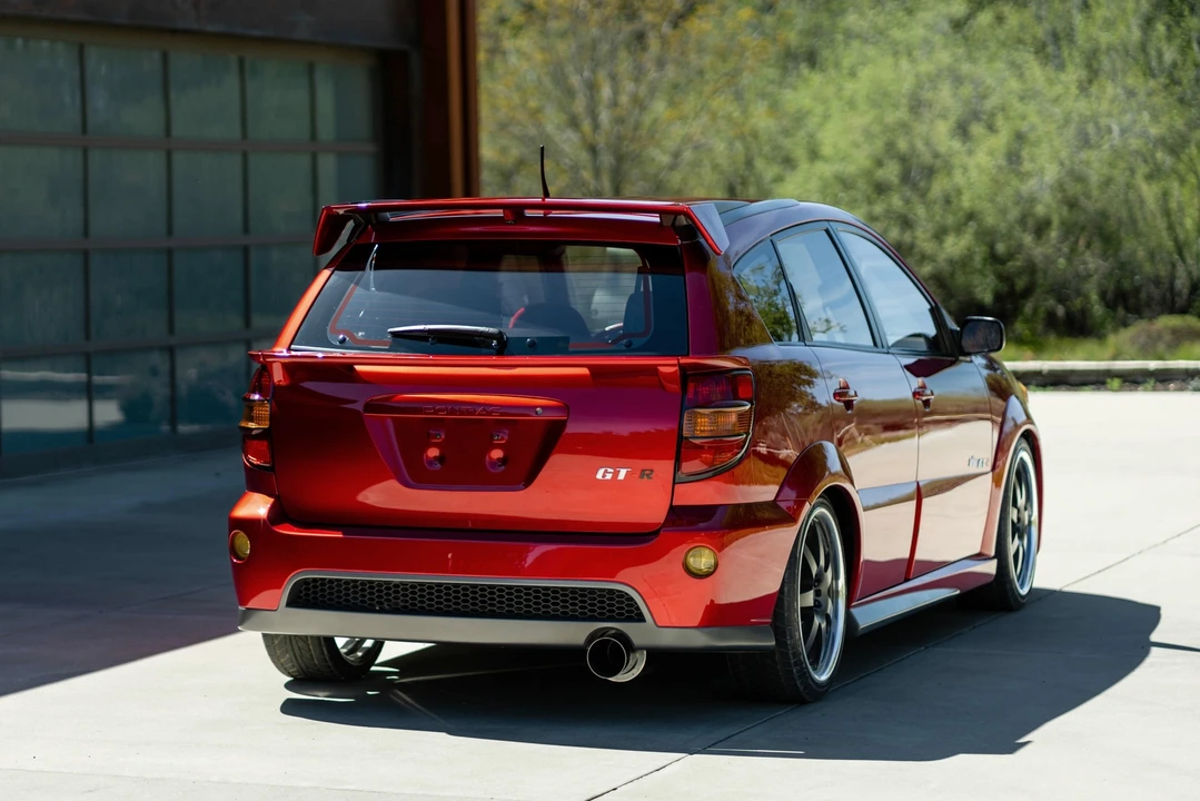 Pontiac Vibe - Image 21 of 31