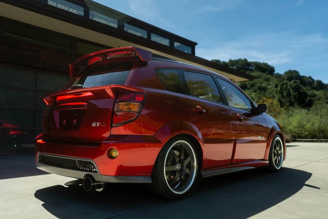 Pontiac Vibe - Image 24 of 31