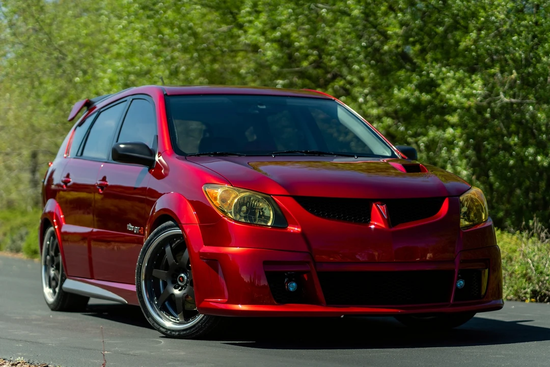 Pontiac Vibe - Image 30 of 31