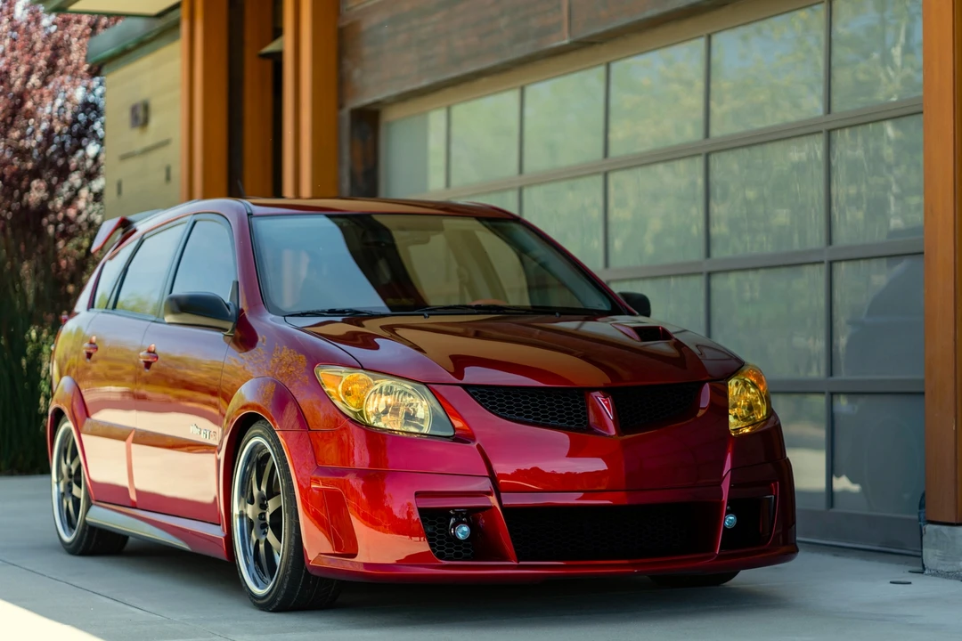 Pontiac Vibe - Image 7 of 31
