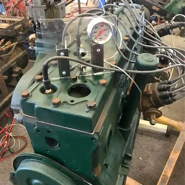 Pontiac Straight 8 Engine