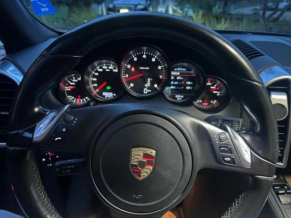 2011 Porsche 958 Cayenne - Image 12 of 18