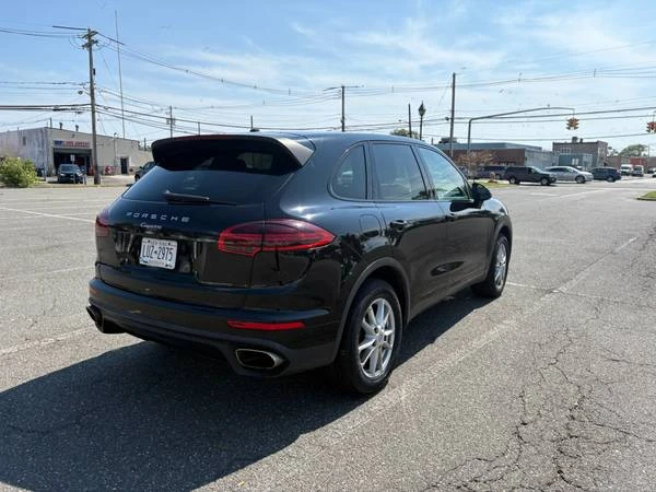2017 Porsche 958 Cayenne - Image 6 of 18
