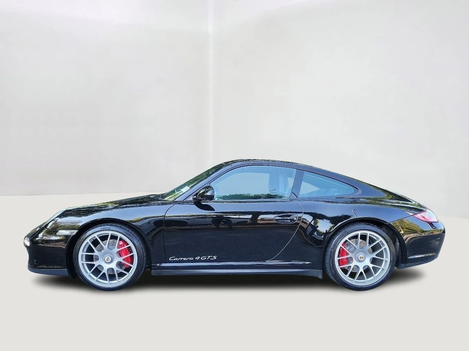 2012 Parts & Memorabilia Porsche Wheels - Image 2 of 7
