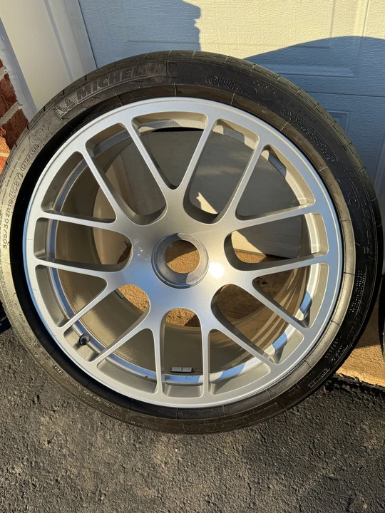 2012 Parts & Memorabilia Porsche Wheels - Image 3 of 7