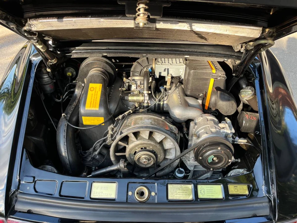 1984 Porsche 911 Carrera 3.2 - Image 11 of 22