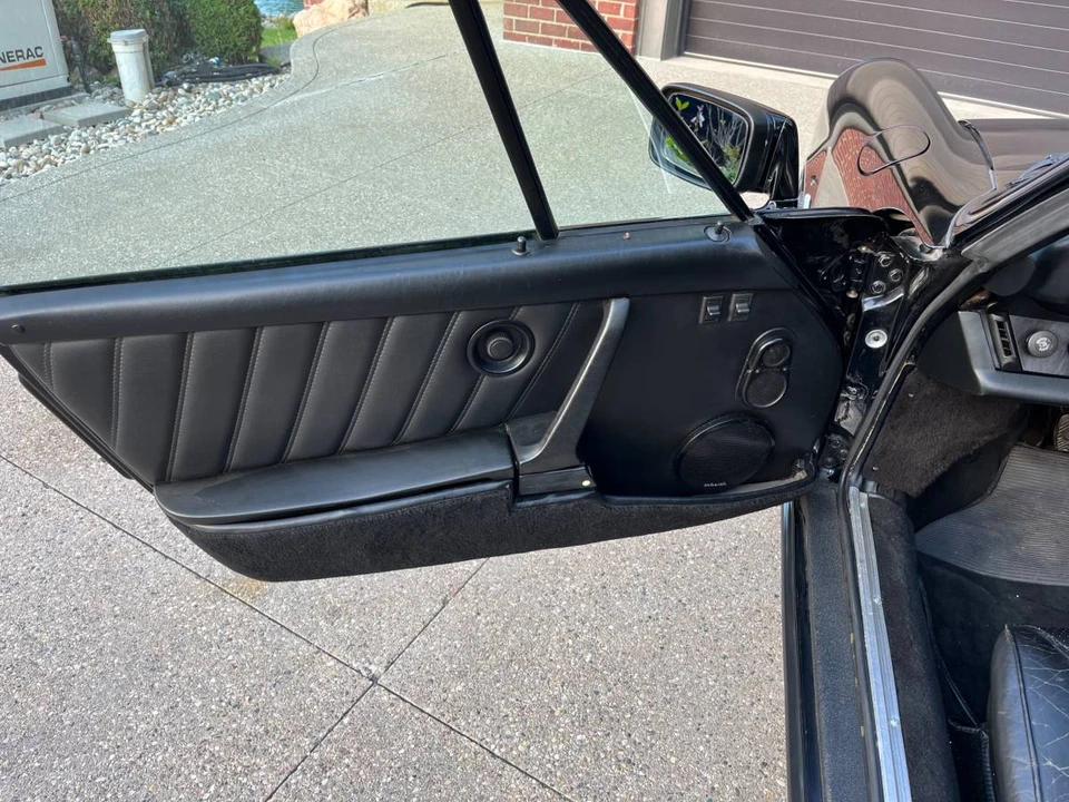 1984 Porsche 911 Carrera 3.2 - Image 6 of 22