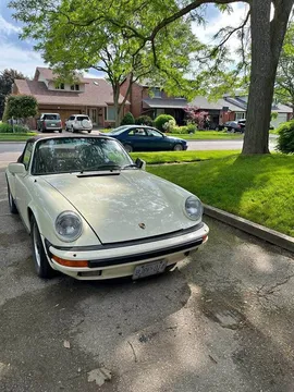 1984 Porsche 911 Carrera Cabriolet