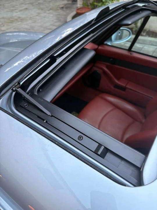 1997 Porsche 993 Carrera S - Image 13 of 24