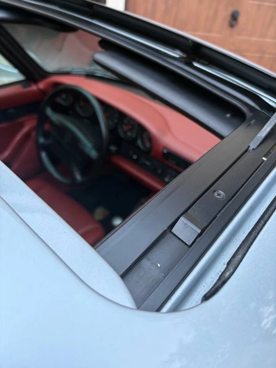 1997 Porsche 993 Carrera S - Image 8 of 24