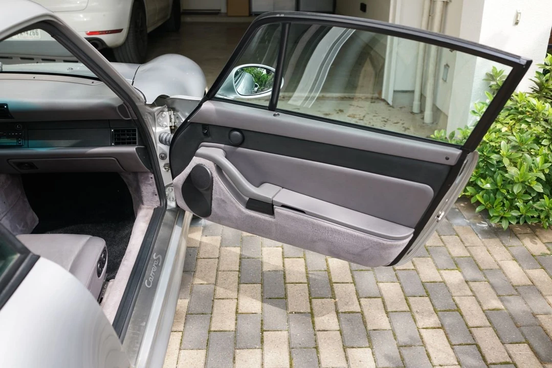 1997 Porsche 993 Carrera S - Image 19 of 31