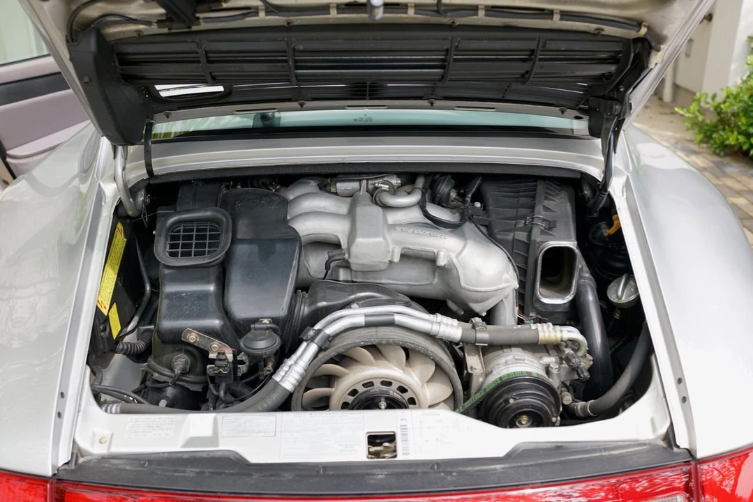 1997 Porsche 993 Carrera S - Image 25 of 31