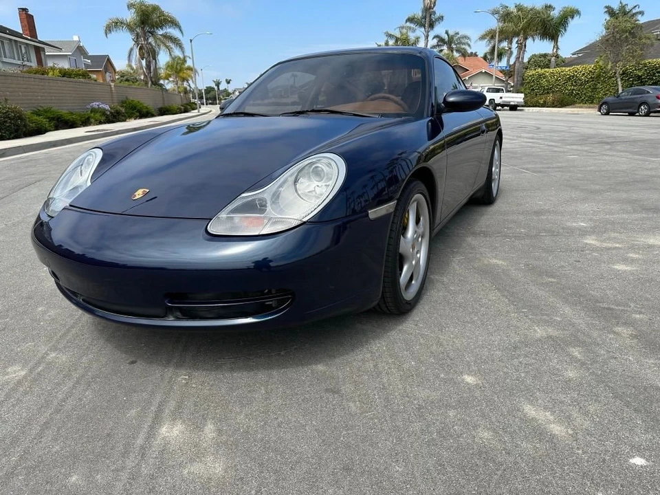 1999 Porsche 996 Carrera - Image 10 of 31