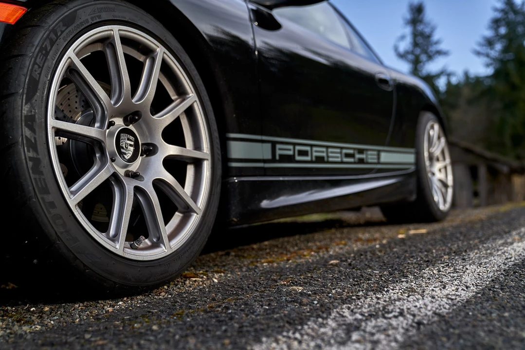 2002 Porsche 996 Carrera - Image 8 of 16