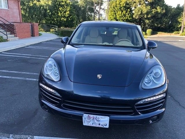2013 Porsche 958 Cayenne Diesel - Image 9 of 10