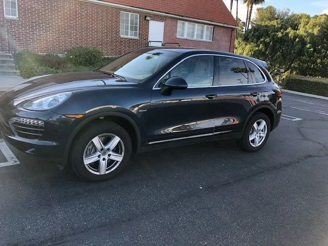 2013 Porsche 958 Cayenne Diesel - Image 10 of 10