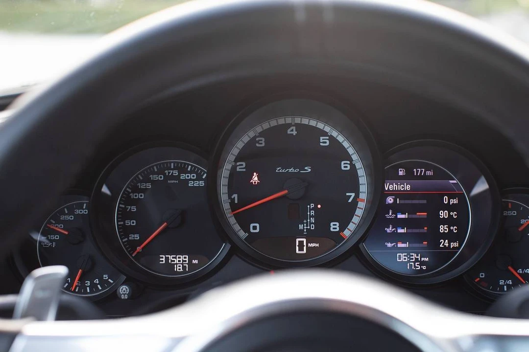 2014 Porsche 991 Turbo S - Image 5 of 17