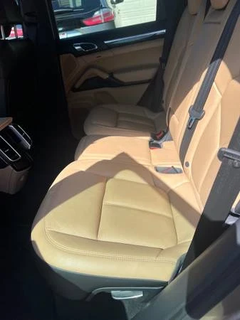 2015 Porsche 958 Cayenne - Image 6 of 11