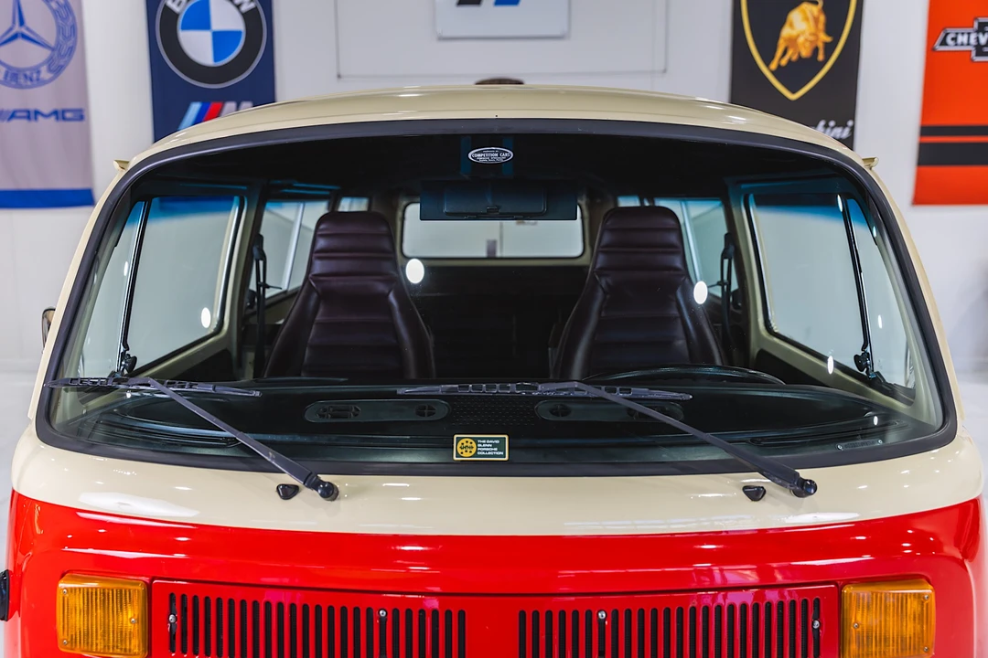 1973 Volkswagen Bay-Window Bus - Image 31 of 31