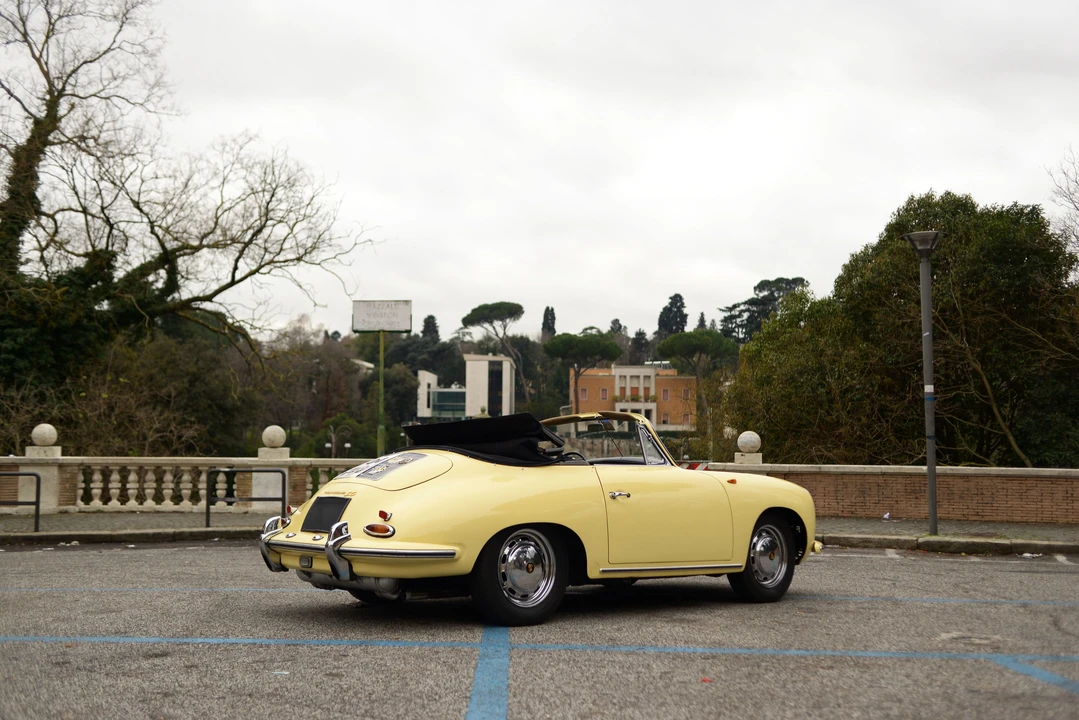 1600 Porsche 356 C - Image 2 of 4