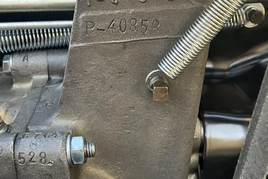 Parts & Memorabilia Engines - Image 3 of 4