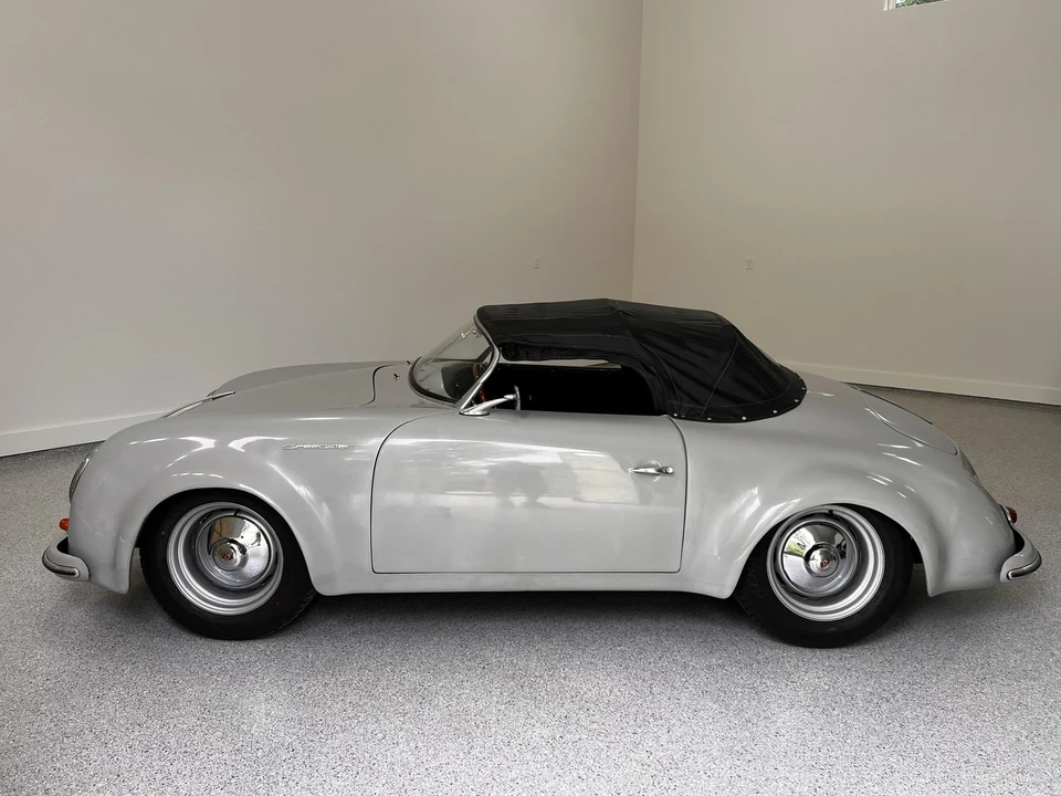 Porsche 356 Replica - Image 9 of 31