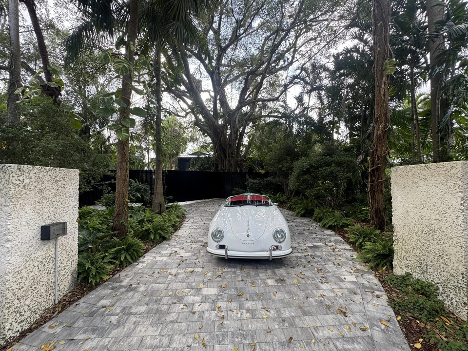Porsche 356 Replica - Image 8 of 31