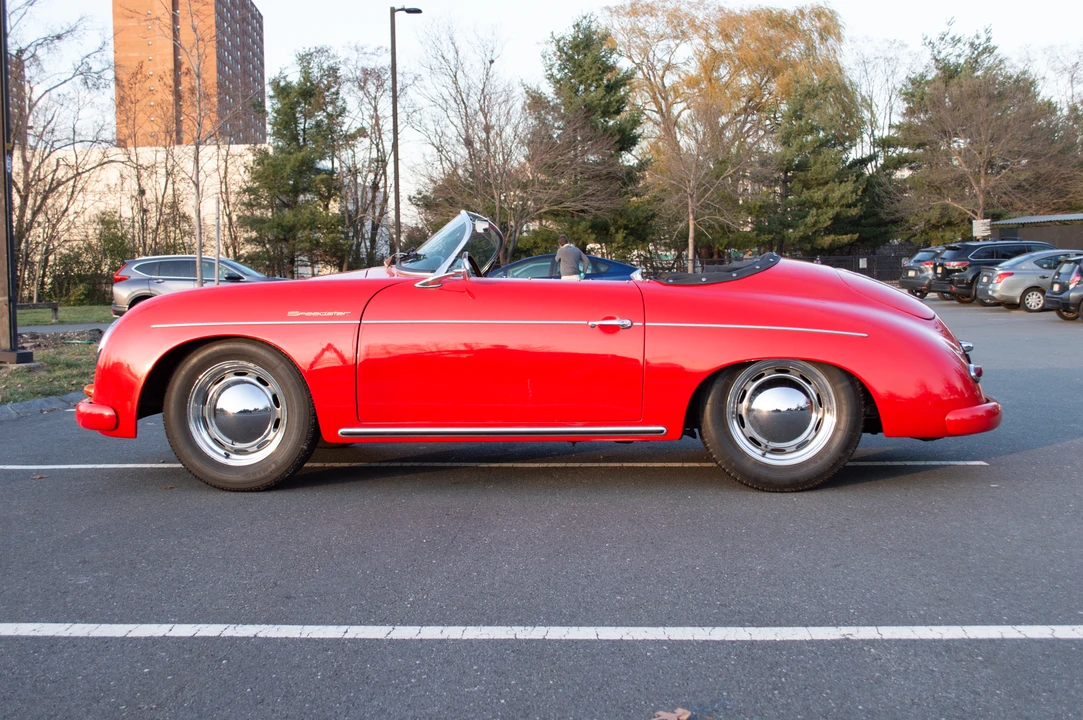 Porsche 356 Replica - Image 9 of 31