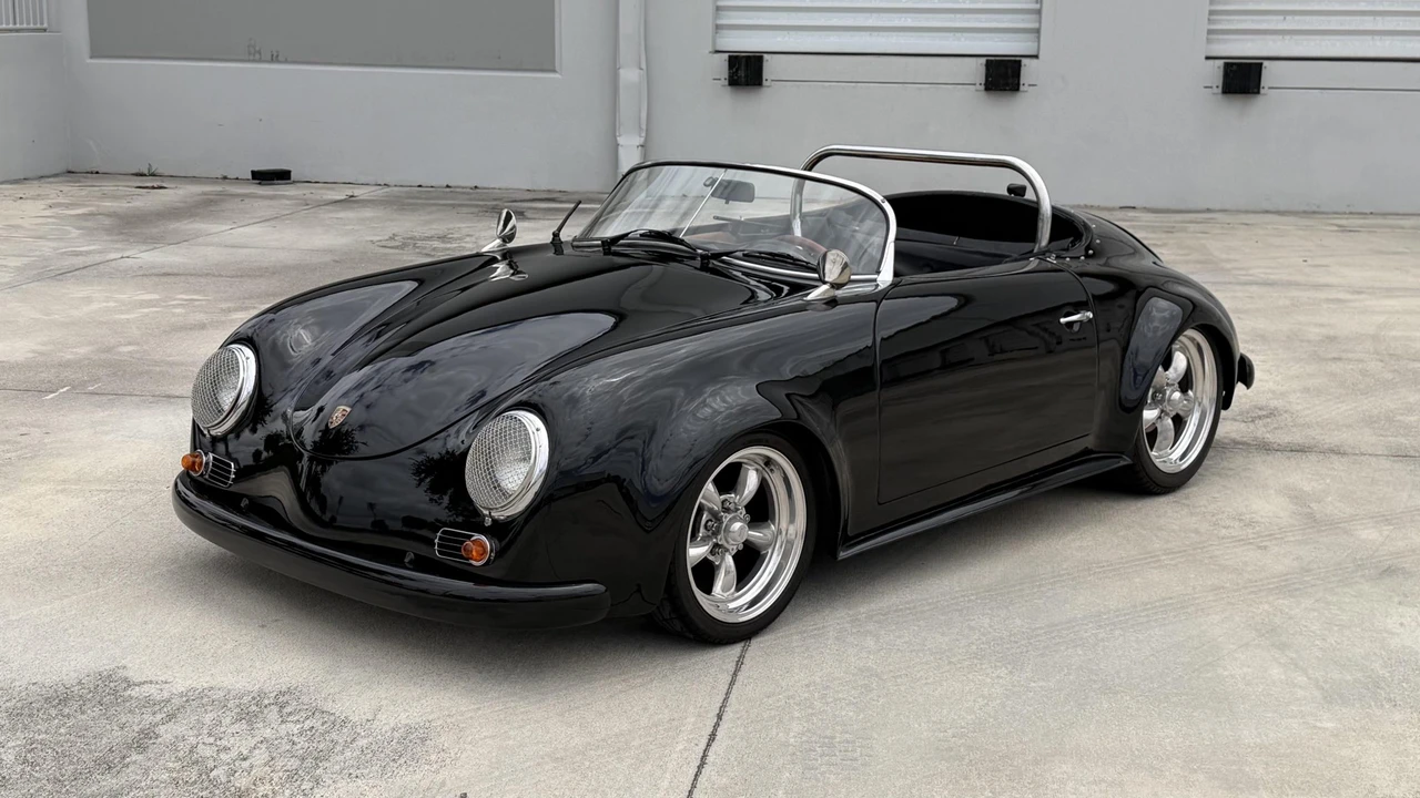 Porsche 356 Replica - Image 2 of 31