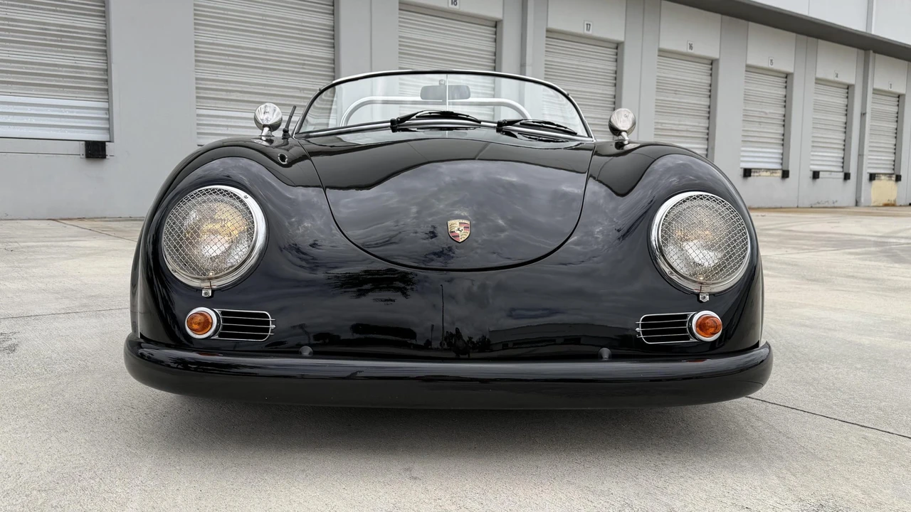 Porsche 356 Replica - Image 11 of 31