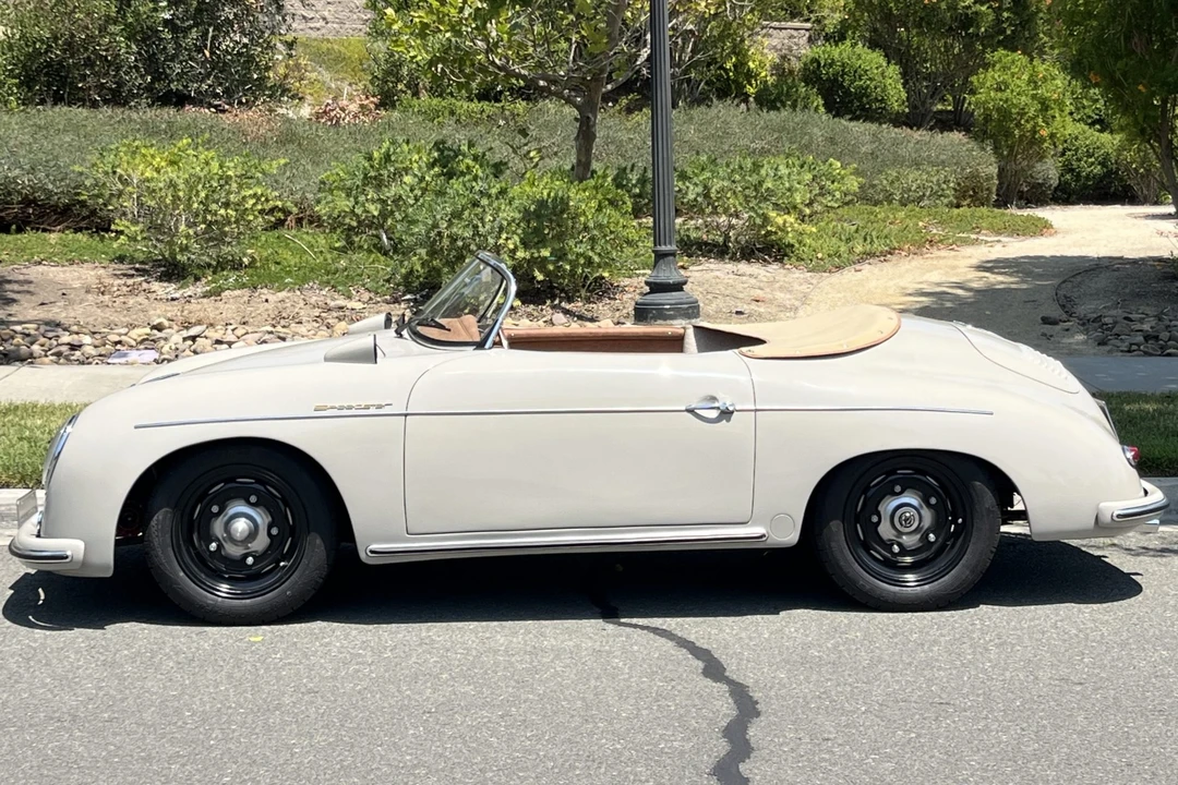 Porsche 356 Replica - Image 9 of 31