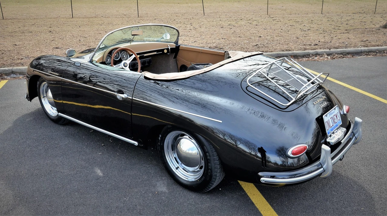 Porsche 356 Replica - Image 11 of 31