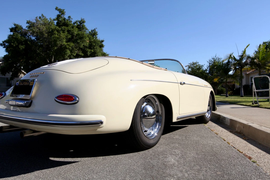 Porsche 356 Replica - Image 11 of 31