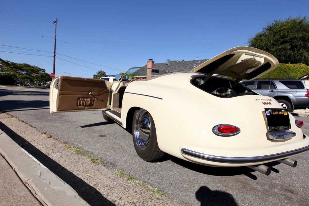Porsche 356 Replica - Image 8 of 31