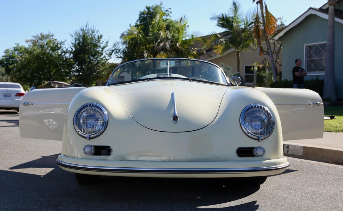 Porsche 356 Replica - Image 5 of 31