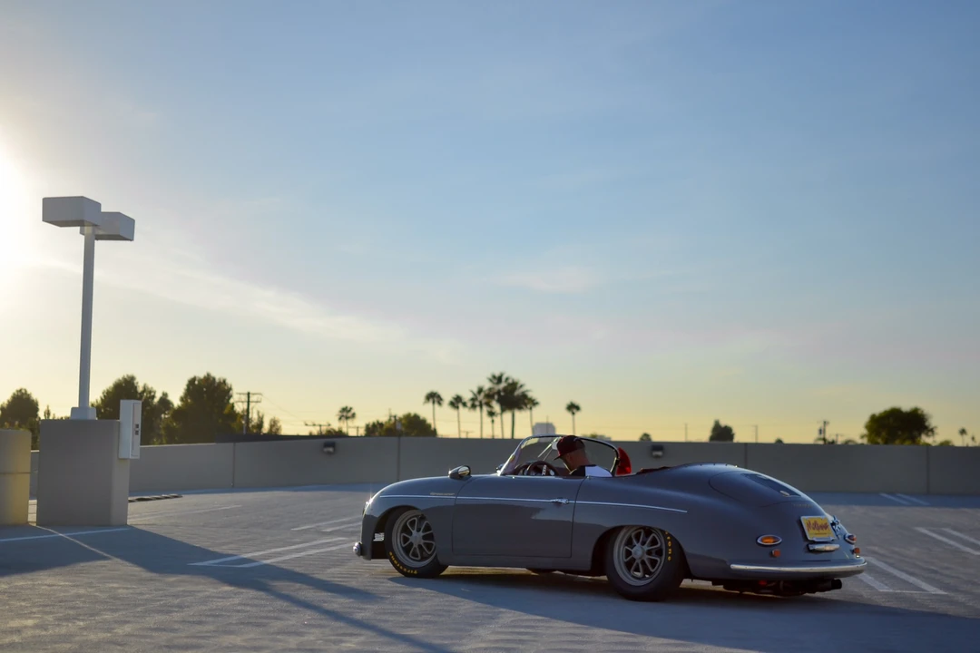 Porsche 356 Replica - Image 5 of 30