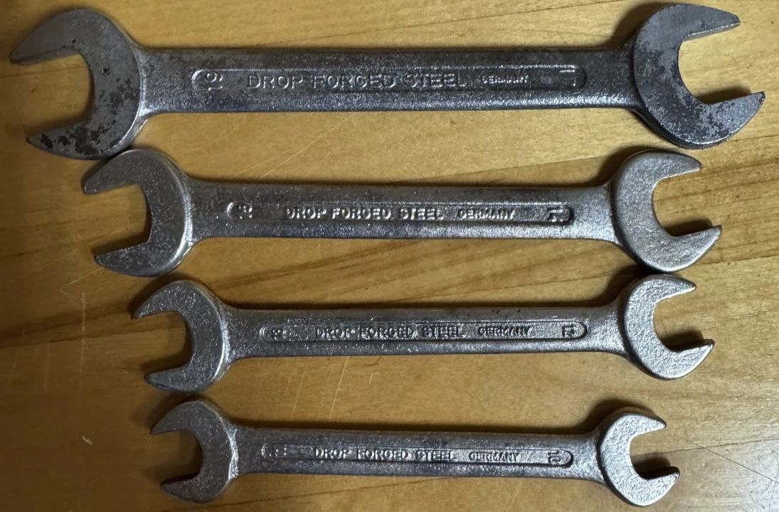 Parts & Memorabilia Tools - Image 2 of 3