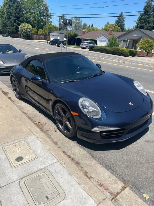 2015 Porsche 991 Carrera 4S - Image 2 of 3