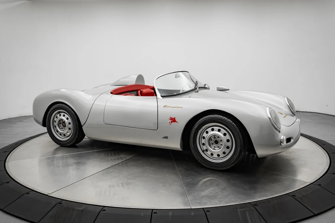 Porsche 550 - Image 13 of 31