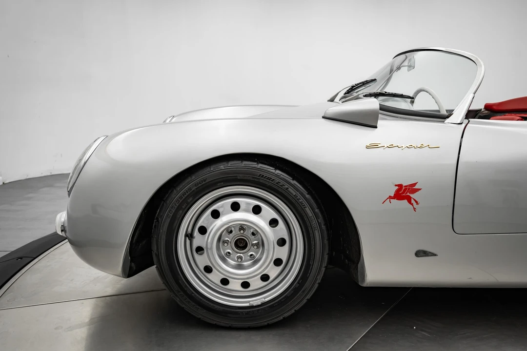 Porsche 550 - Image 26 of 31