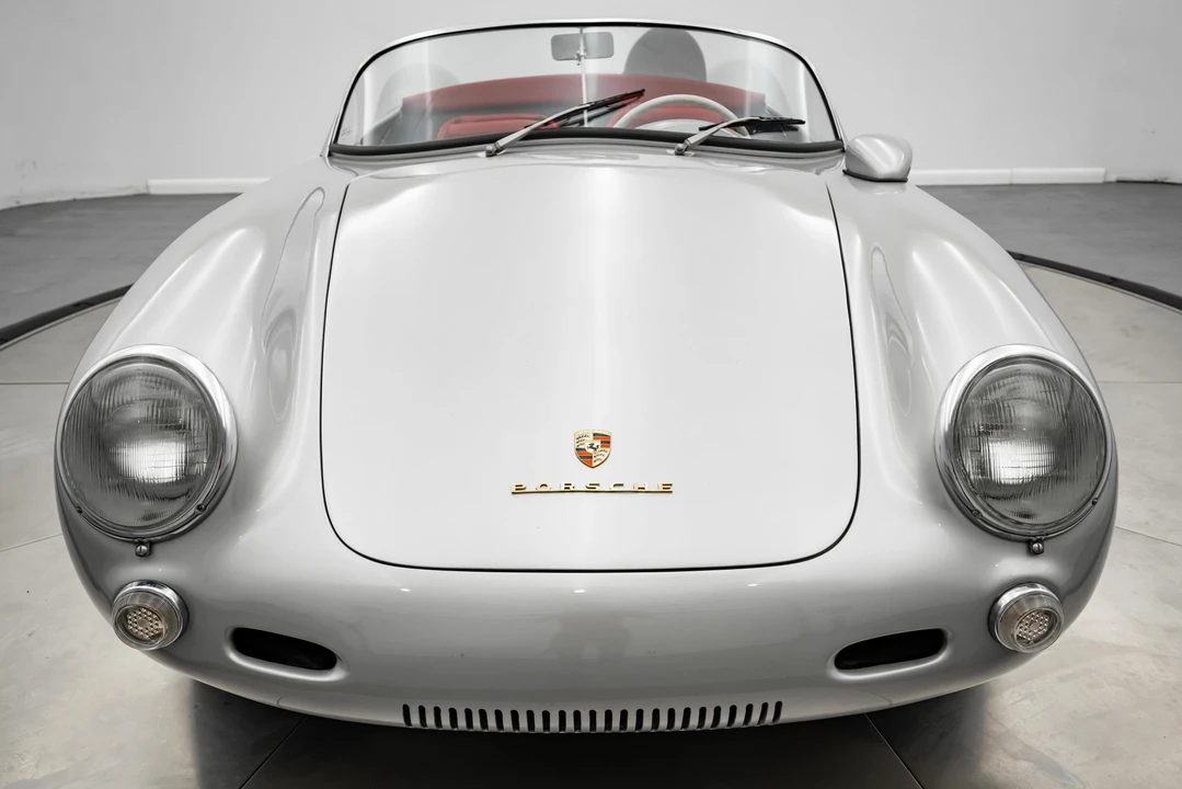 Porsche 550 - Image 8 of 31