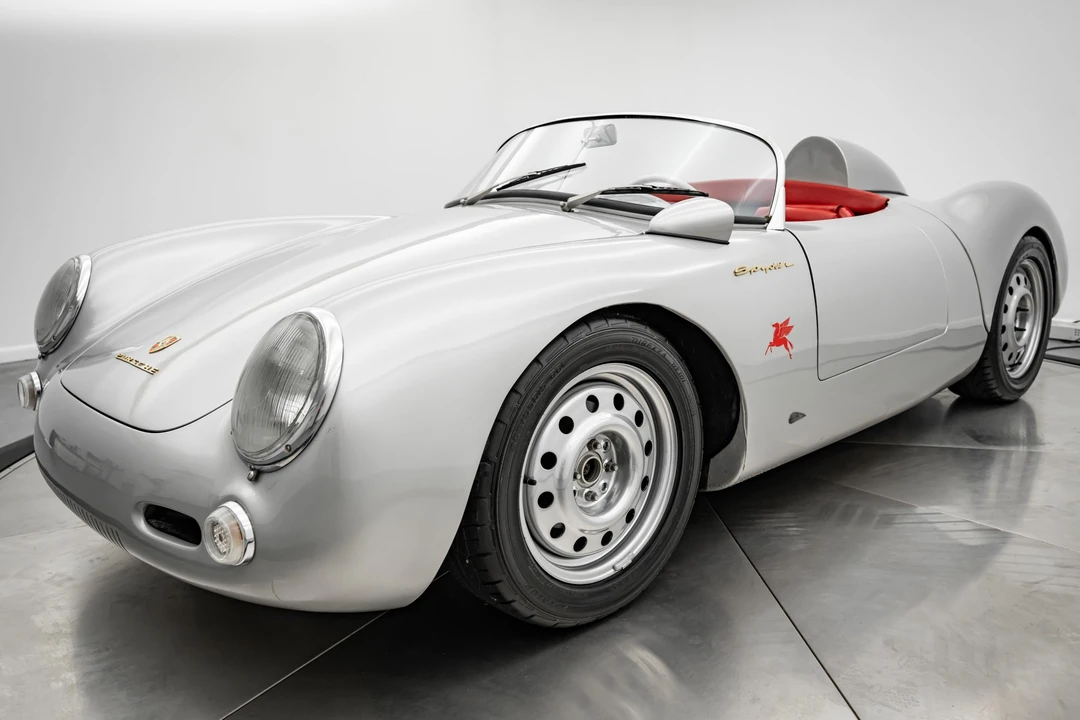 Porsche 550 - Image 5 of 31