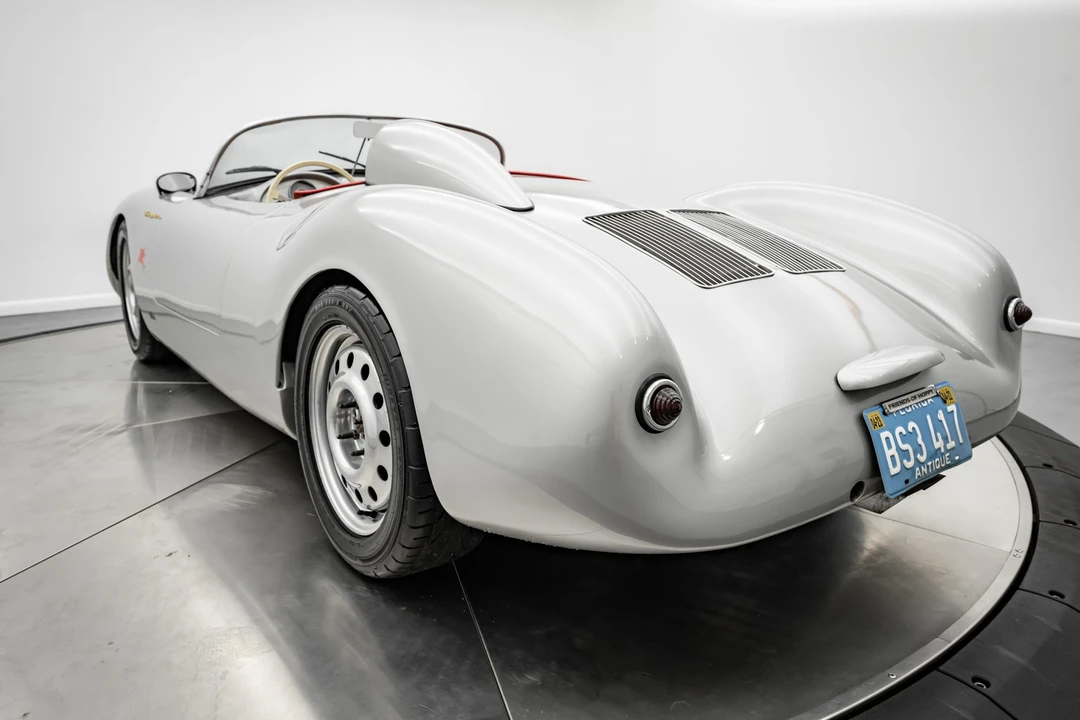 Porsche 550 - Image 21 of 31