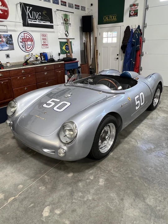 Porsche 550 - Image 13 of 31