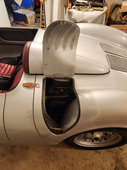 Porsche 550 - Image 21 of 31