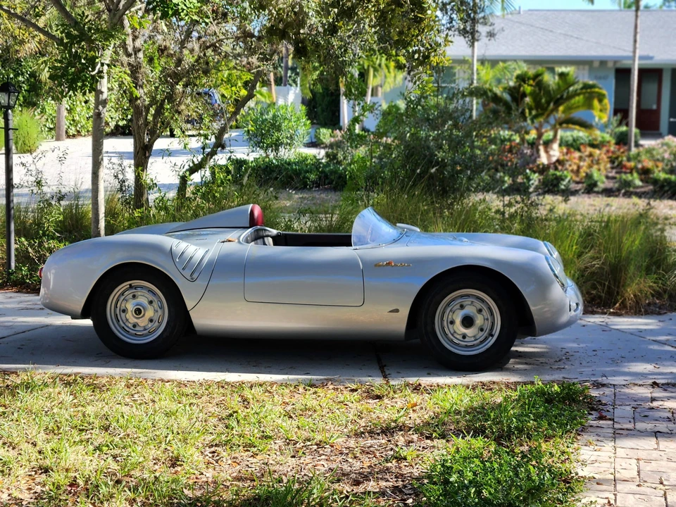 Porsche 550 - Image 4 of 31