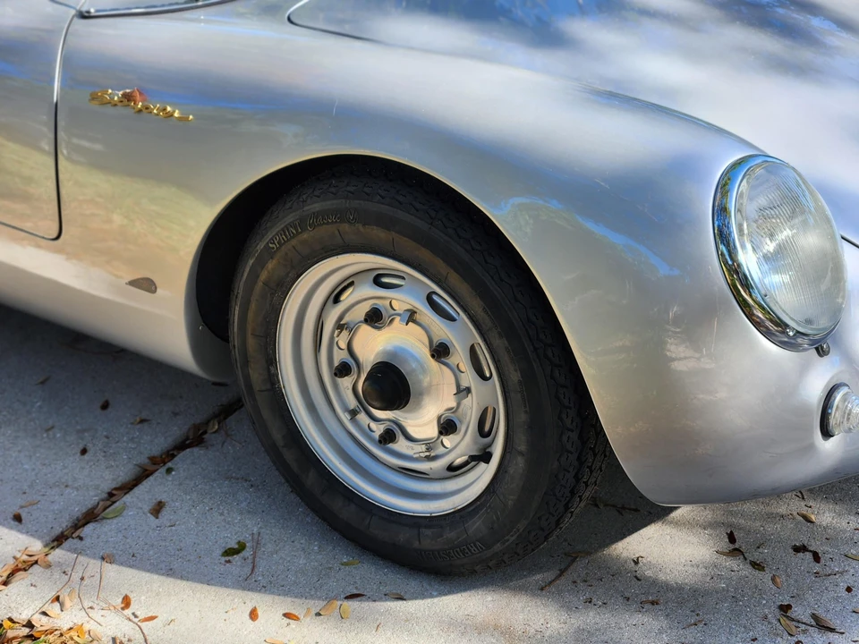 Porsche 550 - Image 10 of 31